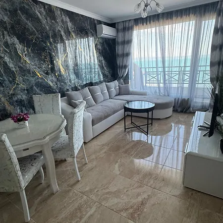 One Bedroom Golden Sea View Panorama