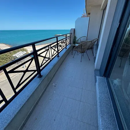 アパート One Bedroom Golden Sea View Panorama ポモリエ